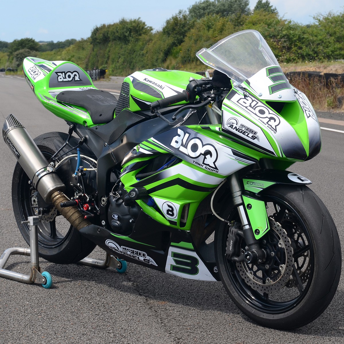 BLOQ KAWASAKI ZX-6R (2019-) Motorcycle Tank Grips Tacky Grip