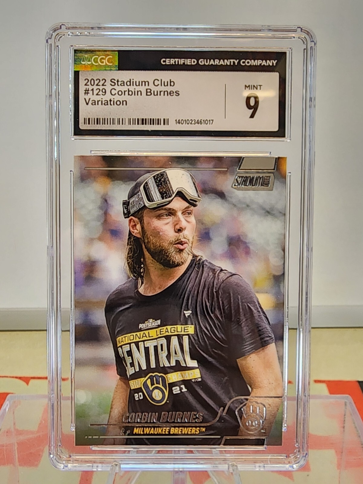 Corbin Burnes 2022 Topps Stadium Club Photo Image Variation SP #129