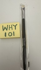 Bodyography Pro FLAT SHADER Brush Eyeshadow Brush Saturated Eye Look NEW