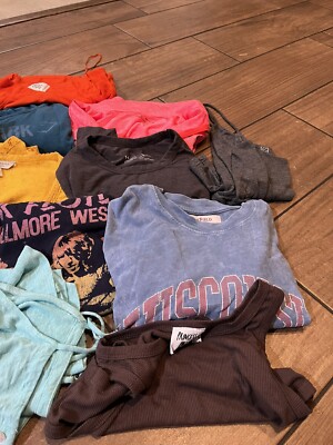 18 Piece clothing bundle Gymshark, princess Polly, urban outfitters etc.