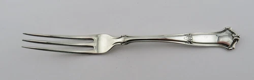 Wallace Sterling 4 5/8" Strawberry Fork - Saxon Pattern - No Monogram - #8047
