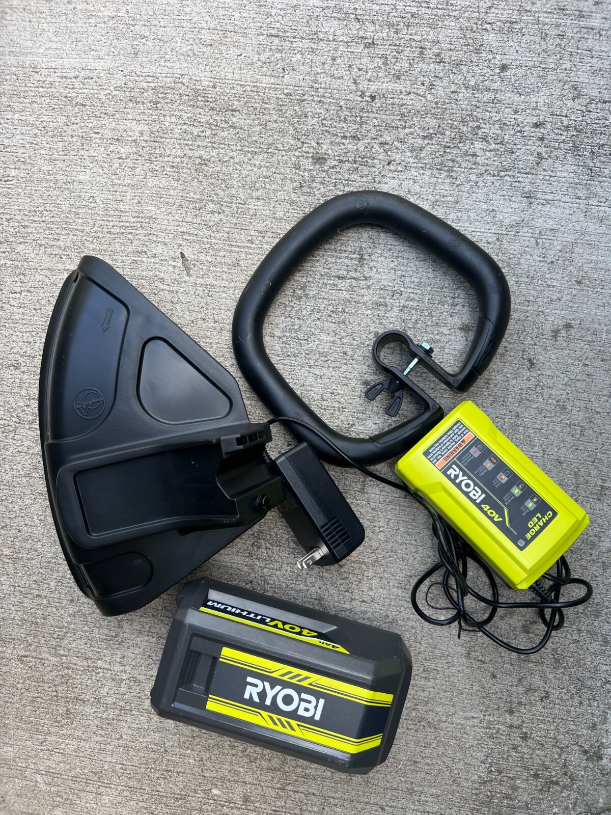 Ryobi 15" 40V Expand-It String Trimmer w/ Battery & Charger