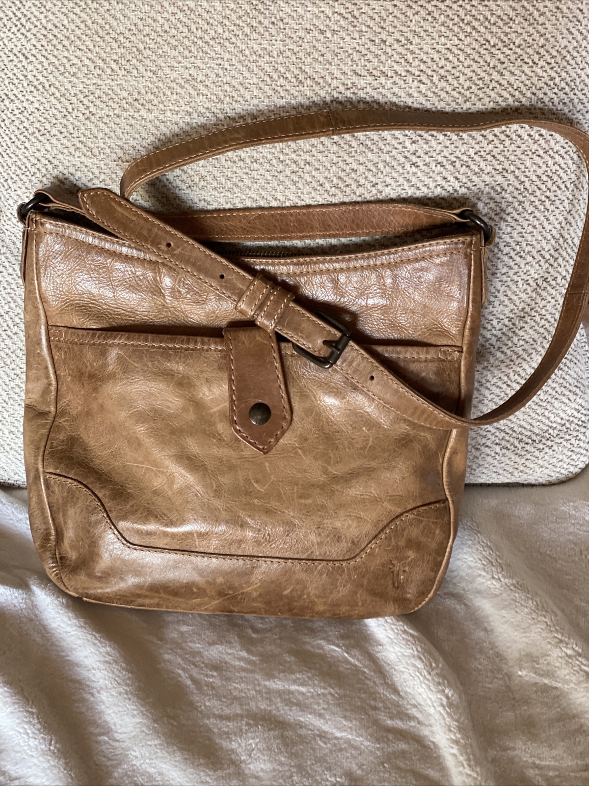 Frye Melissa Crossbody Bag Beige Leather Gem