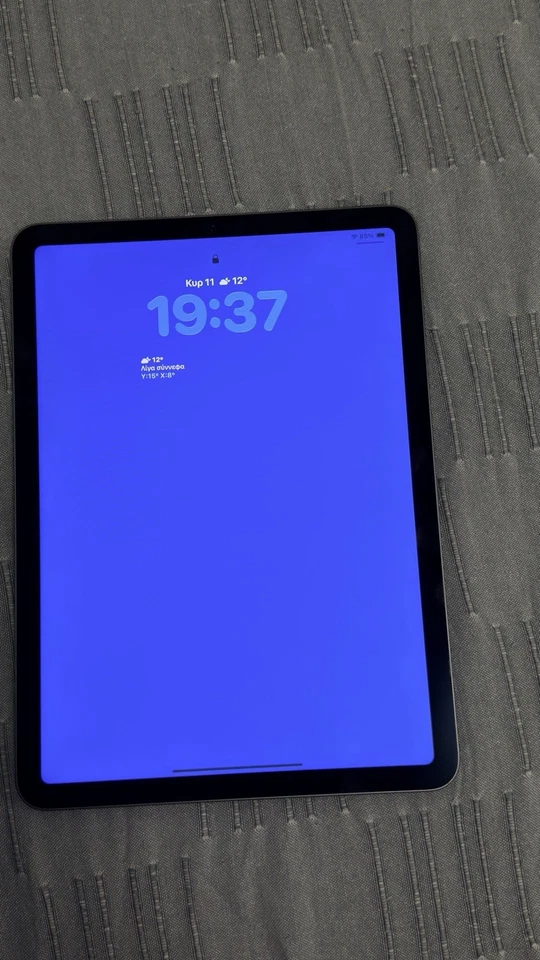 Apple iPad Air 10 · 64GB · Wi-Fi + Cellular, Foto 2 von 4