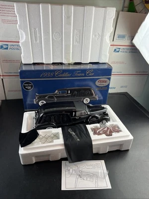 1938 Cadillac Hearse 1:18 Precision Miniatures Sunset Coach With Original Box - Image 1 of 4