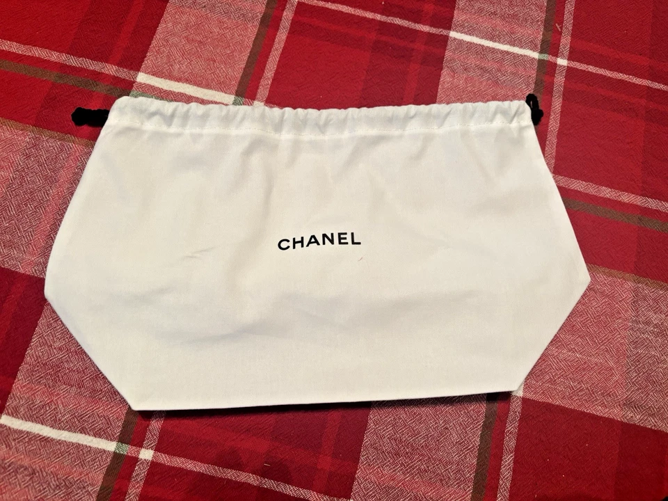 CHANEL VIP Bolsa de Viaje Bolsa PERFUME Fragancia Muestra Regalo de Vacaciones SET Hombres Boda Foto 4 de 4