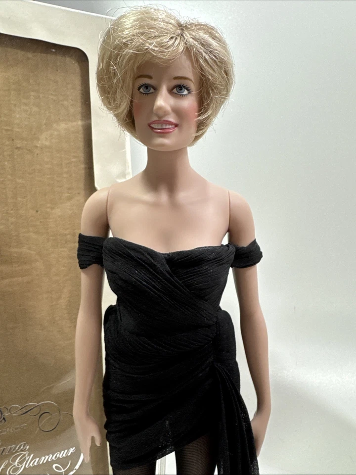 Muñeca retrato Franklin Mint Diana, princesa del glamour edición limitada Foto 2 de 4