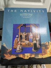 Vintage The Nativity 11 Pc Set Creche Painted  Porcelain 1993 Stable NIB