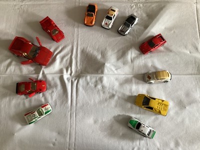 Modellautos Ferrari, Lamborghini, Porsche, VW u. a.