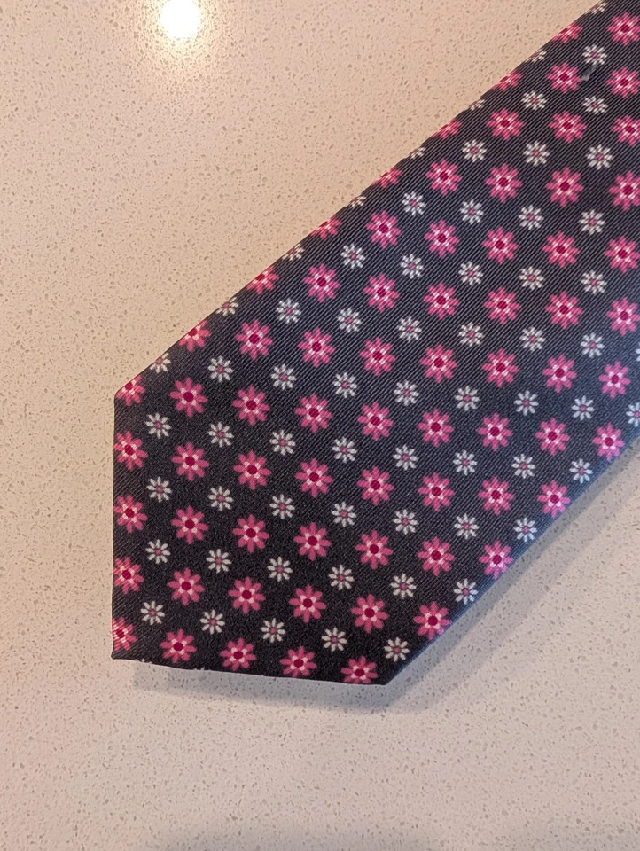 Corbata Harrison Limited de lujo 100 % seda nueva sin etiquetas. Hecho en Italia. Foto 3 de 4