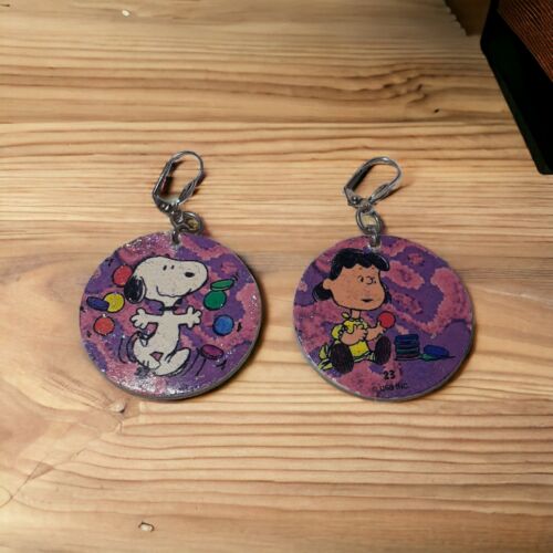 Peanuts Pierced Earrings Charlie Brown Lucy Snoppy Sally Reversible Leverback - Picture 3 of 6