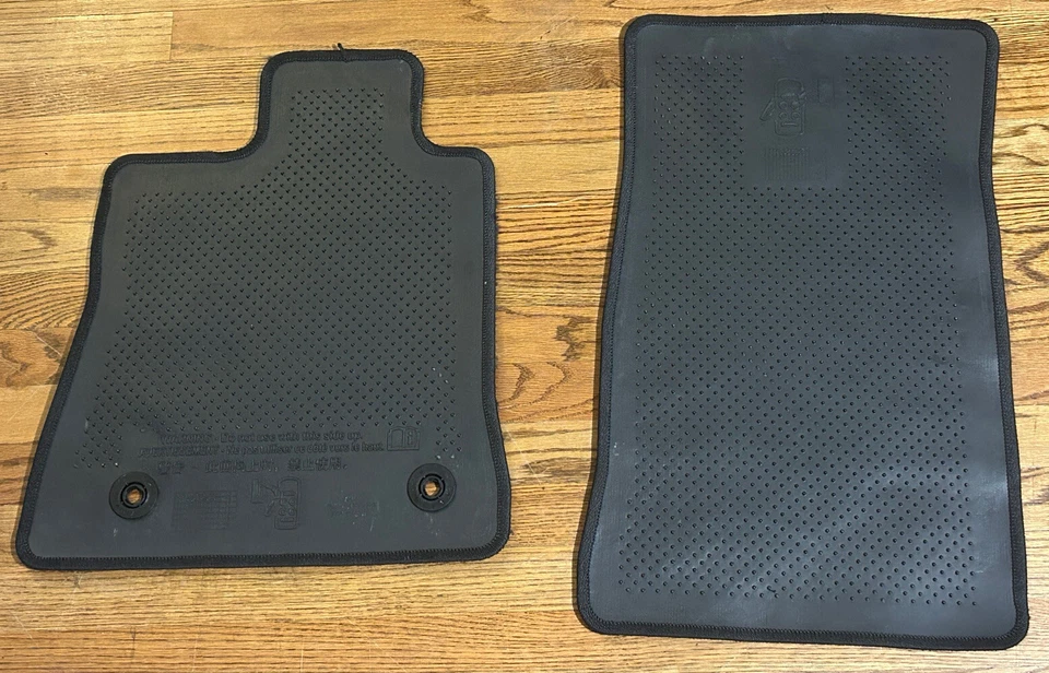 Alfombrillas de repuesto negras para Chevrolet Camaro 2016-2017 OEM Foto 4 de 4