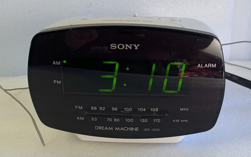 Sony AM/FM Clock Radio - Model ICF-C111 - White | eBay