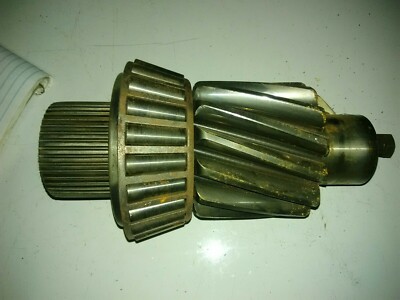 Good Used Splined Helical Shaft For 44, 50 Bogie Mack 3.87 4.42 Ratio 56KH426A