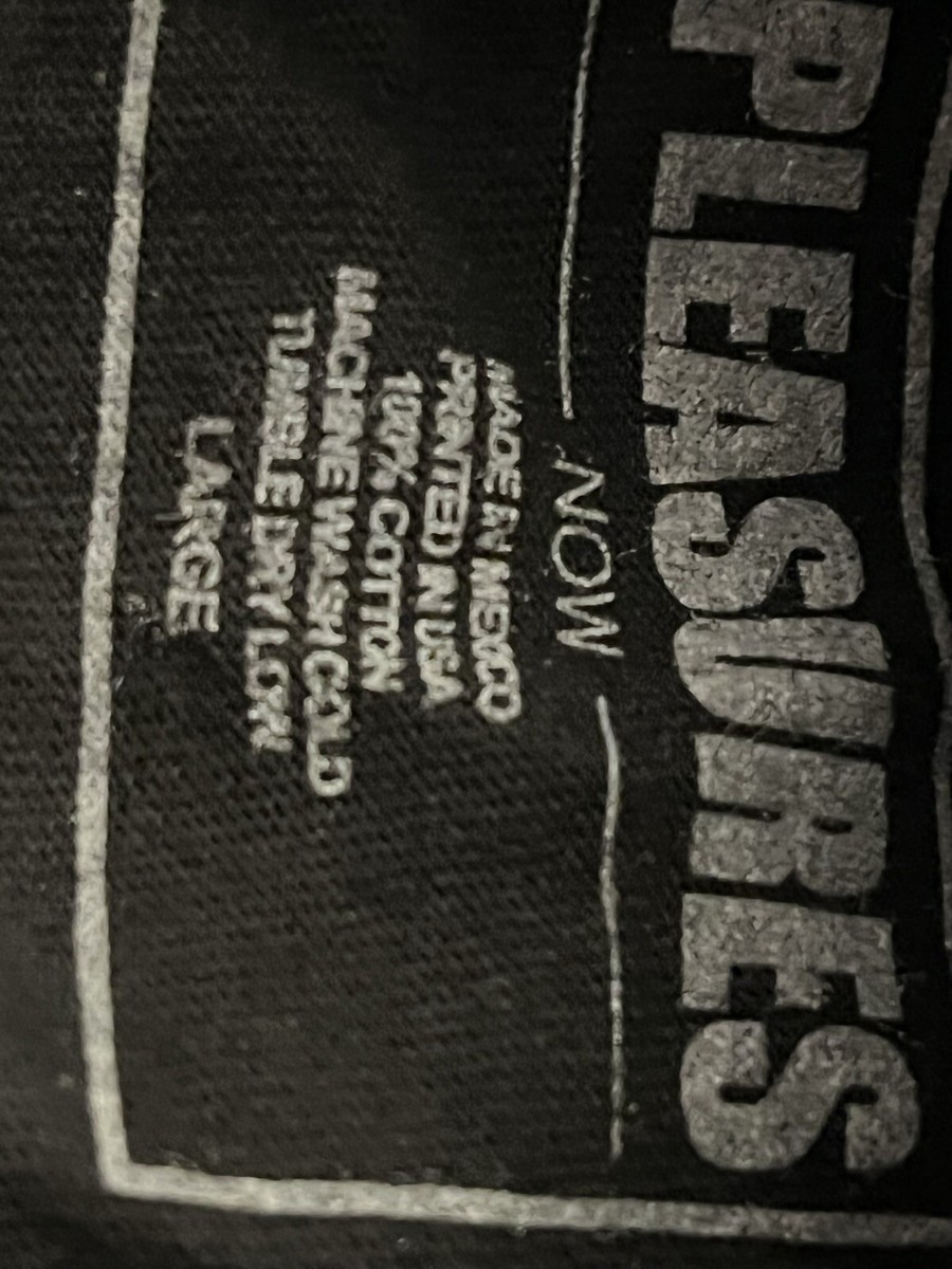 PLEASURES × By Way of US コラボ GIRL IS A GUN Tシャツ Pleasures A Girl is a Gun T-Shirt White | HALO - HALO