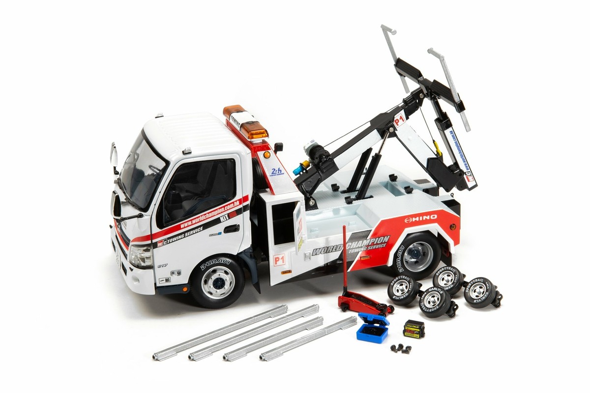 TINY City Hong Kong Hino 300 World Champion Tow Truck Scale 1/18