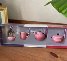 Le Creuset Miniature Ornament Set Pink Christmas Snow Globe Japan Exclusive