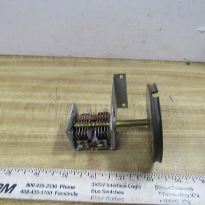 VARIABLE CAPACITOR  DUAL 35 pF  7 to 36 pF 1/4 in shaft
