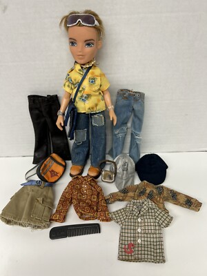 Vintage BRATZ BOYZ Boys CAMERON Doll LOT With Clothes Accessories 14+ Pieces!
