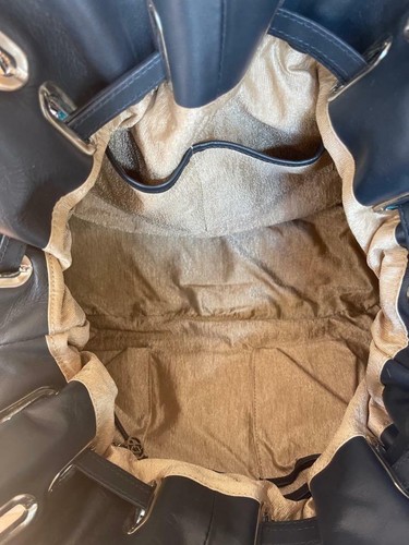 DONALD J PLINER EMBOSSED LEATHER DRAWSTRING SHOULDER BAG PURSE (800 - Picture 6 of 7