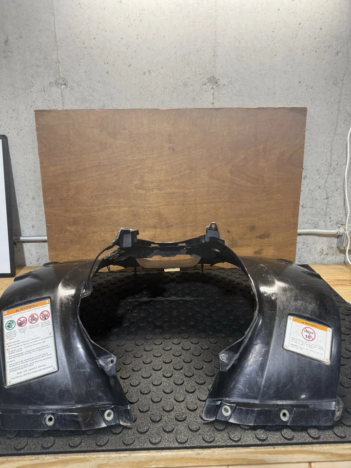 Guardabarros delantero plástico Honda Rincon 650 03  Foto 4 de 4