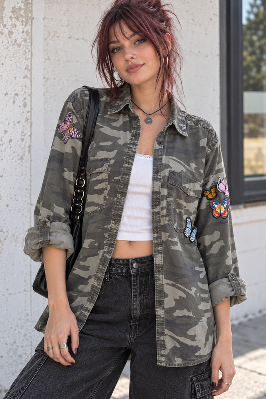 Express Boyfriend Camo Button Shirt XL Butterfly Patches Y2K Fairy Grunge