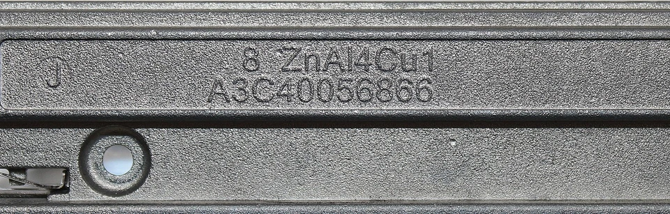 Fujitsu A3C40056866 S6/S7/S8 3.5" Hard Disk Drive Tray for Primergy - Image 3 of 4