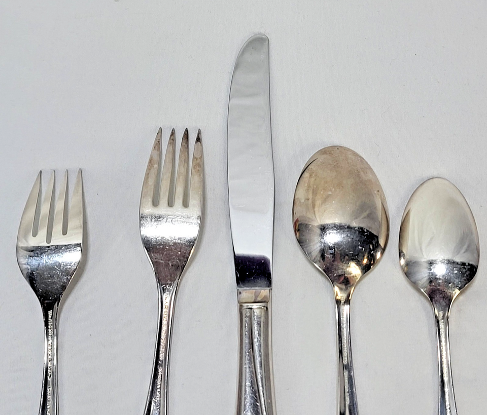 Oneida Silverplate Flatware Affection Pattern 5 Pc Place Setting Floral ...