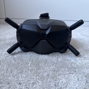 DJI FPV Goggles V2