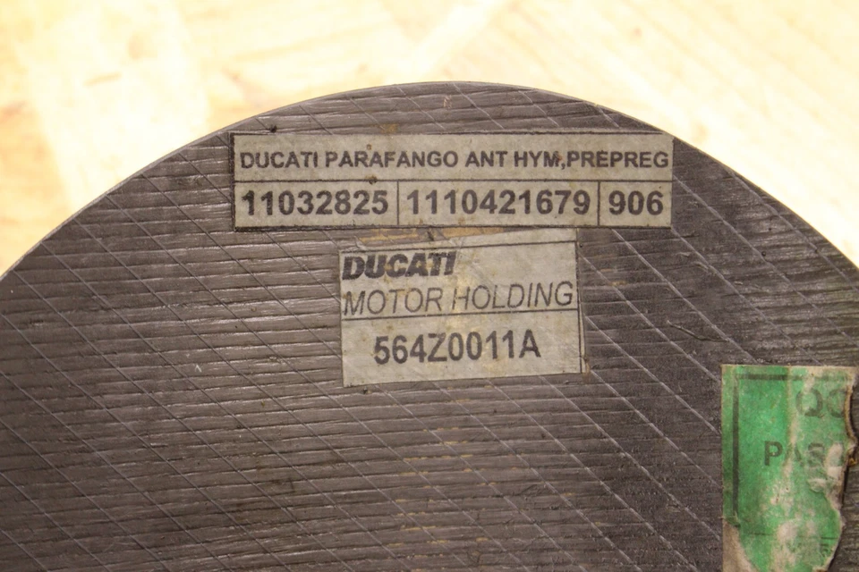 Ducati Hypermotard 1100 S 2008 2009 2010 2011 2012 front carbon fender mudguard - Изображение 3 из 4