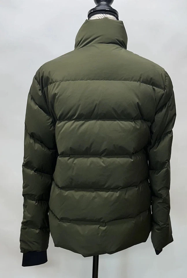 NUEVO CON ETIQUETAS TEORY Chaqueta acolchada con cuello alto para mujer talla M en polietileno urbano Foto 3 de 4