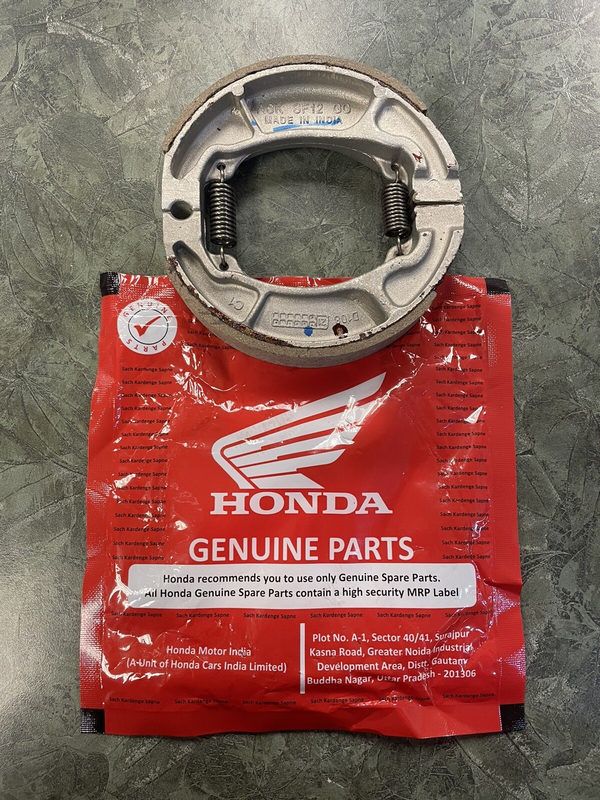 20222023 Honda Navi NVA110B Rear Brake Shoes Genuine OEM Honda 06430KWPD00 eBay