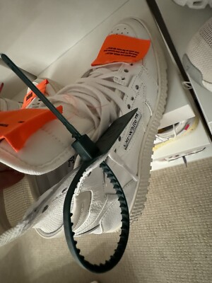 Size 39- Off-White Off-Court High White