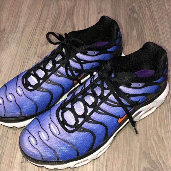 air max plus voltage purple