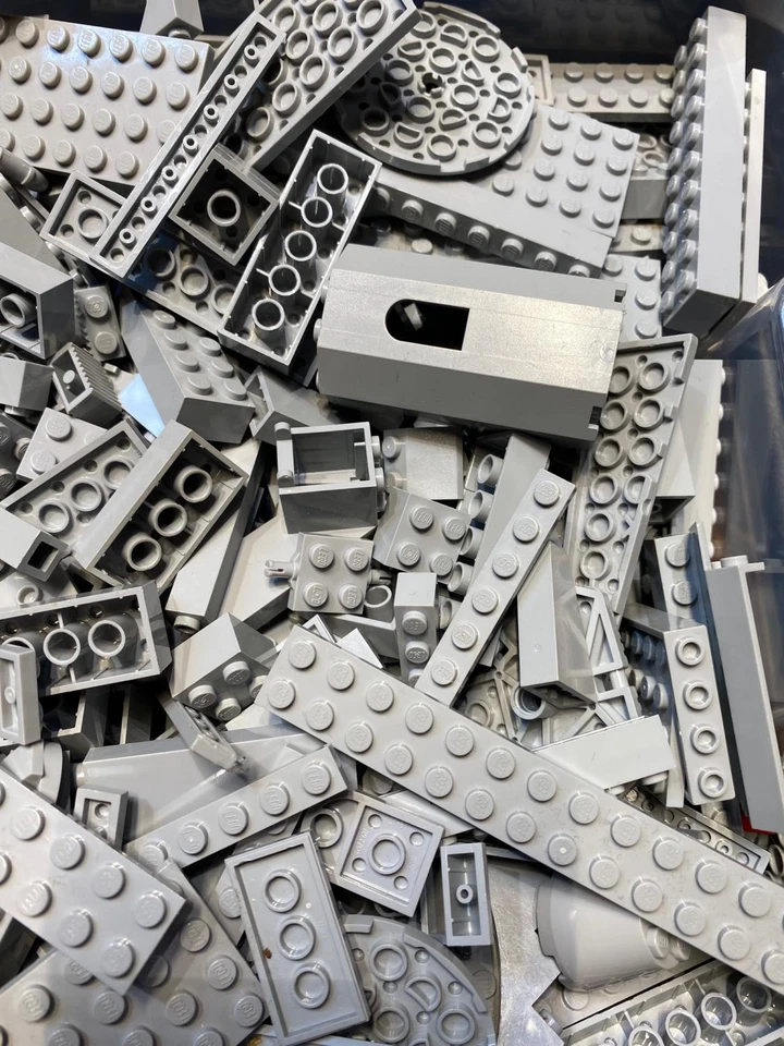 Lego ® 100 hellgraue Steine - light bluish gray - Fliesen, Basic, Platten - grau - Bild 3 von 4