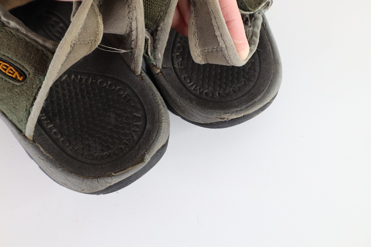 Keen Mens 11 Distressed Waterproof H2 Hiking Outdoor Trail  display picture 1