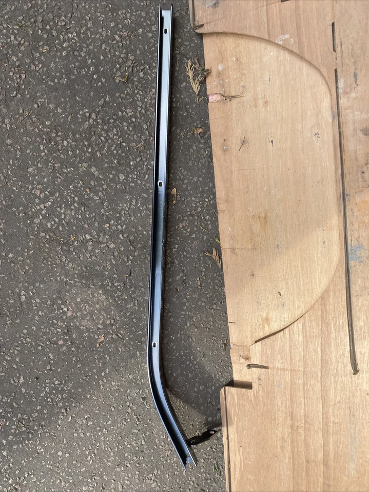 VAUXHALL VIVARO TRAFIC PRIMASTAR 2014-2016 SIDE DOOR TOP RAIL (PASSENGER SIDE) - Image 3 of 3