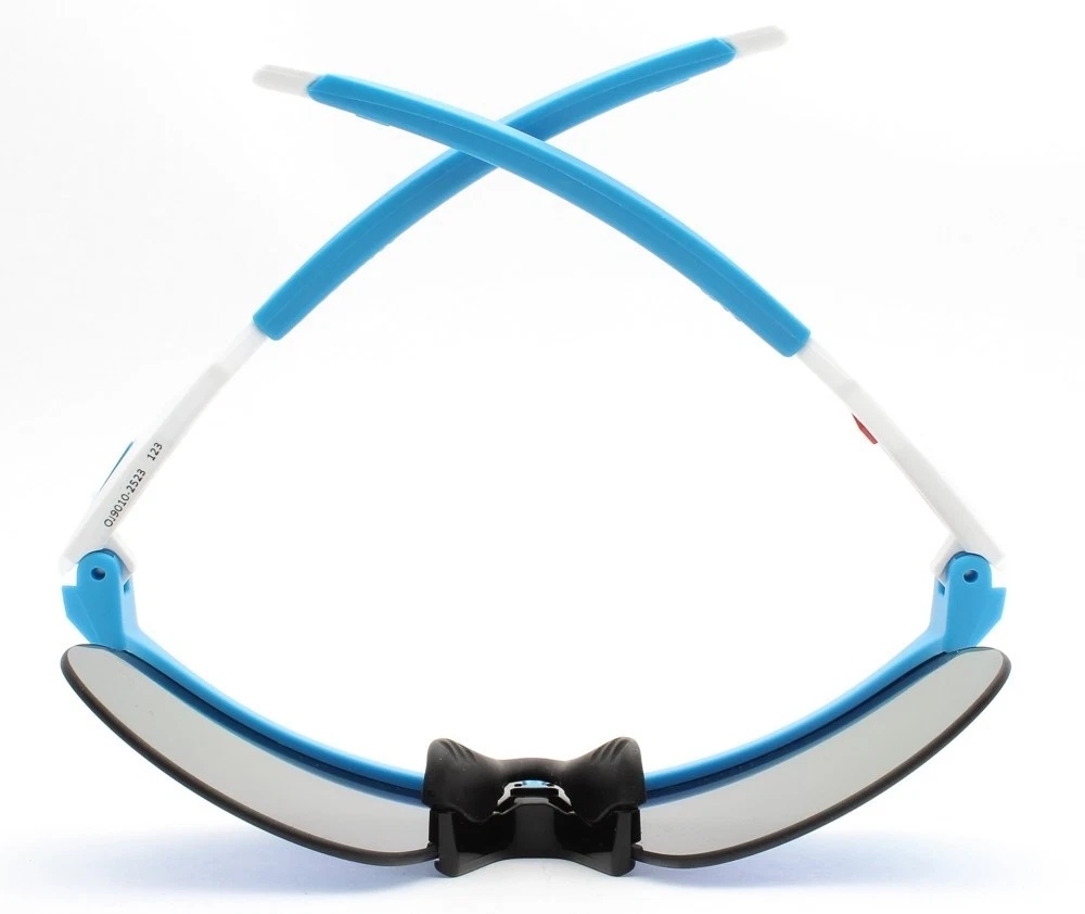Oakley Youth Fit Sonnenbrille Resistor matt himmelblau OJ9010-2523 Kindergröße