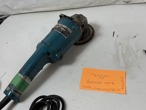 Makita 9005B Corded Angle Disc Grinder Teal 9 Amp Motor 10 000 RPM AC/DC Rating
