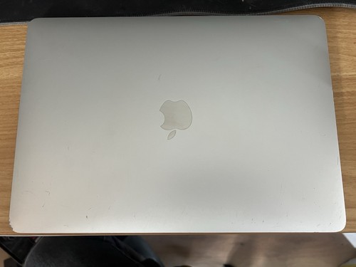MacBook Air 2020 Intel Core i3 1,1 GHz 8 GB RAM 256 GB SSD - Imagen 5 de 14