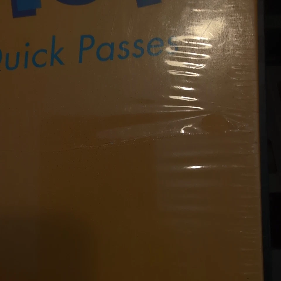 New Commotion Game by Parker Brothers 1990 - Vintage Board Game Sealed - Image 2 of 4