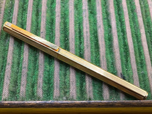 Caran d'Ache hexagonal gold fountain pen