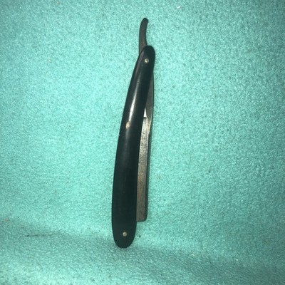 J R Torrey Co US Straight Razor ''LOT M''
