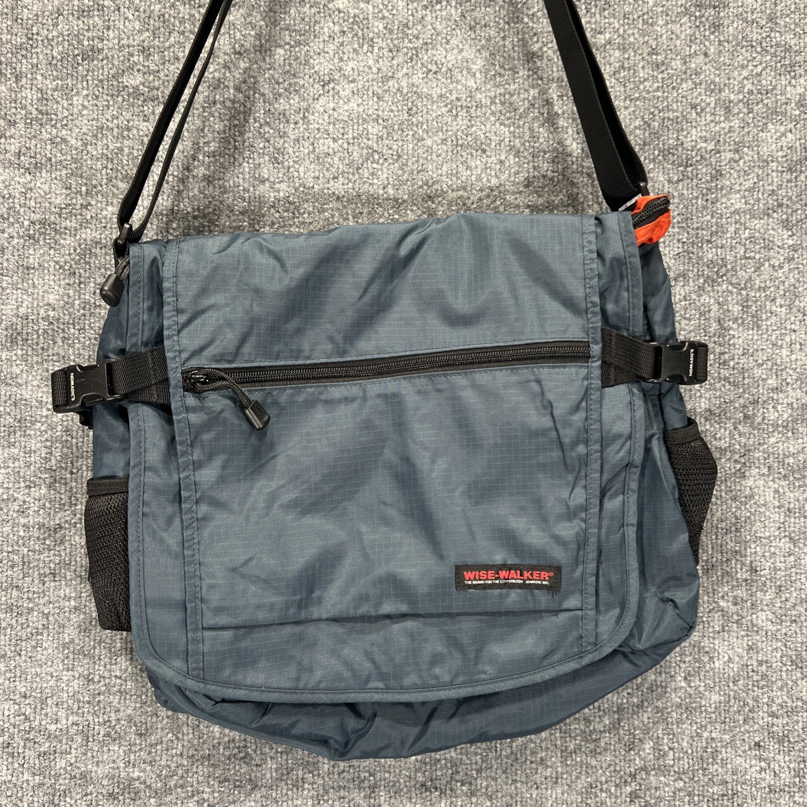 Nomadic Wise-Walker Compact Backpack Shoulder Bag… - image 3