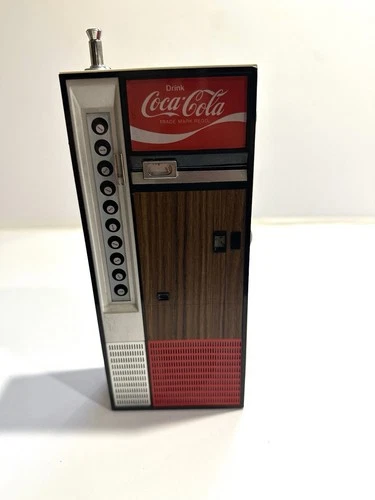 Vintage Coca-Cola Vending Machine AM Radio – Works Perfectly