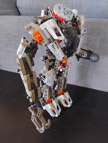 LEGO Bionicle Exo-Toa 2002 exoskeleton power armor figure