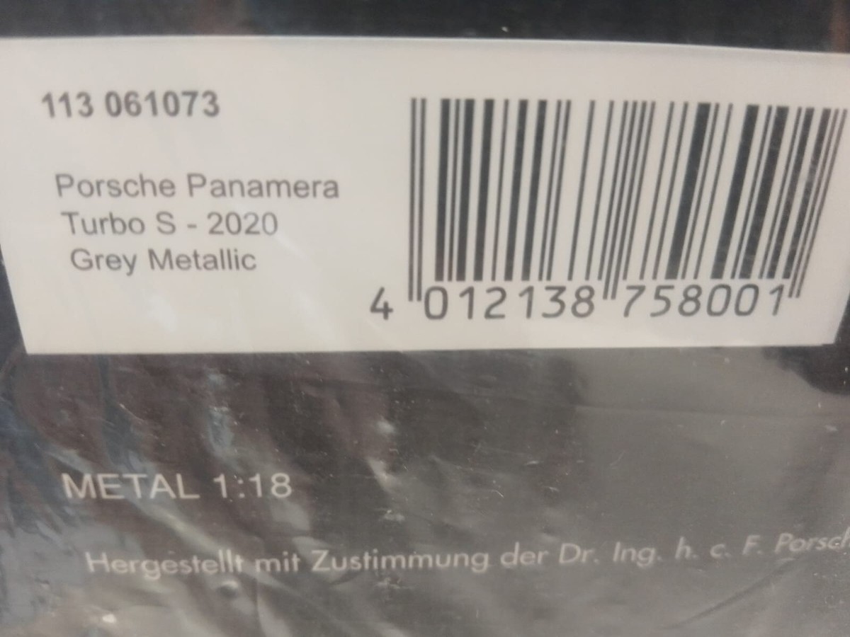 Minichamps Porsche Panamera Turbo S Grey Metallic 2020 1/18 Minichamps Porsche Panamera Turbo S Grey Metallic 2020 1/18