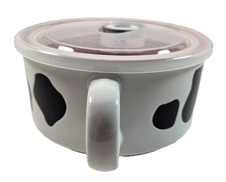 Boston Warehouse Souper Mug Food Storage Container, Cow 22 oz - Image 2 of 4