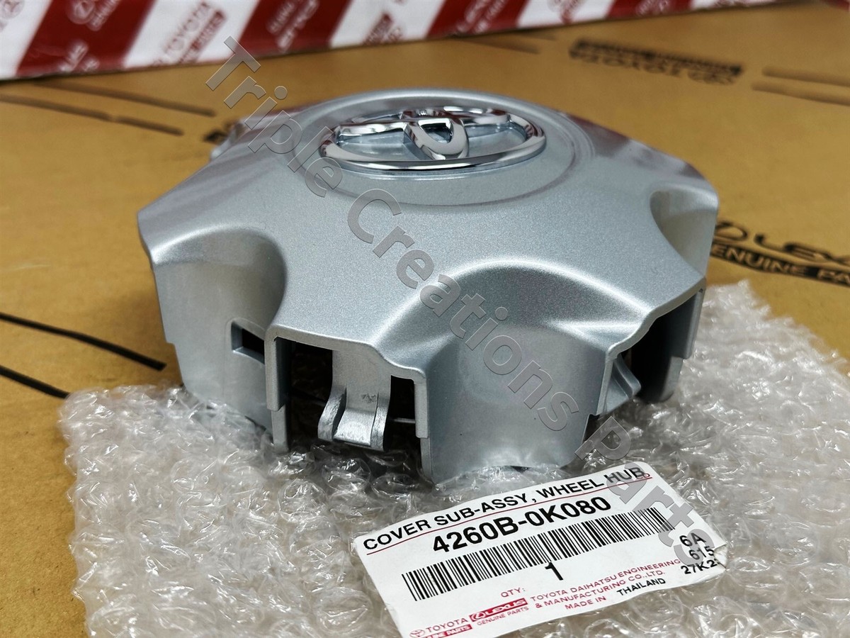 TOYOTA GENUINE 4260B-0K080 ORNAMENT SUB-ASSY, WHEEL HUB OEM