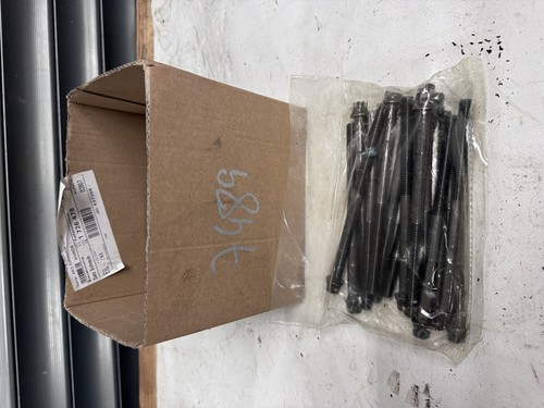 BMW 3 E30 Motor Zylinderkopf Schraubensatz 11121726478 Original